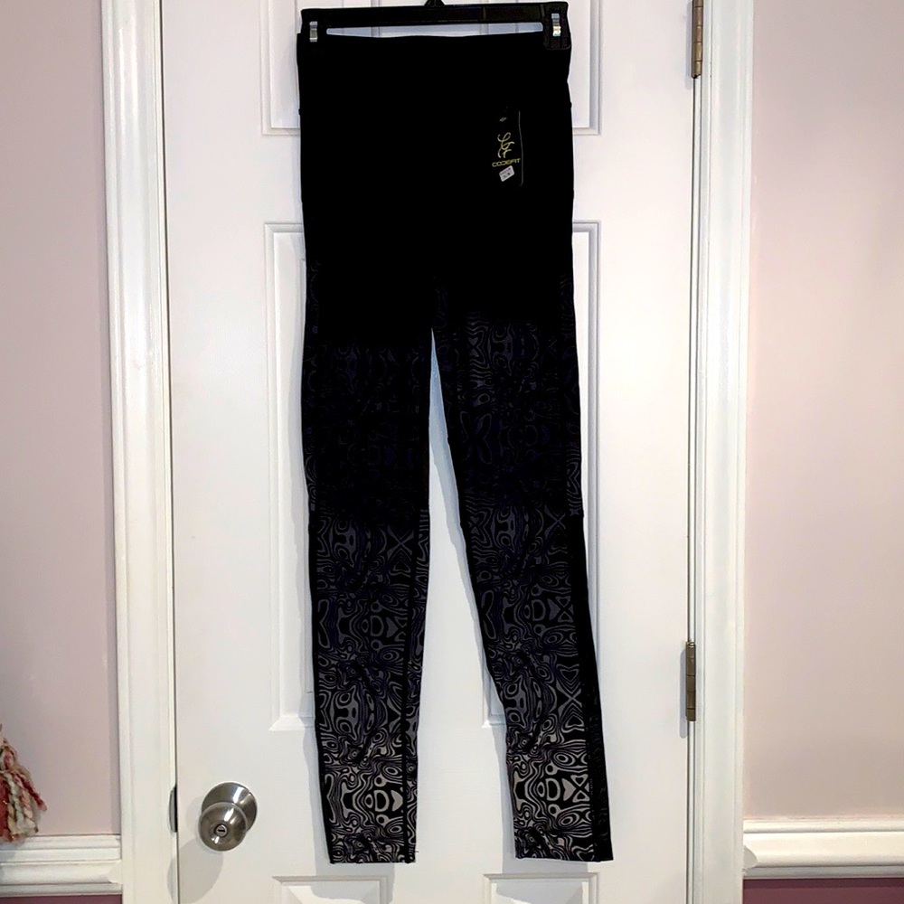 CodeFit ombré Yoga/Workout leggings with mess cutouts Black/White/Gray
